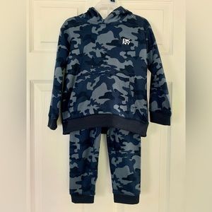 DKNY Blue Army Fatigue Toddler Sweat Suit! 💙